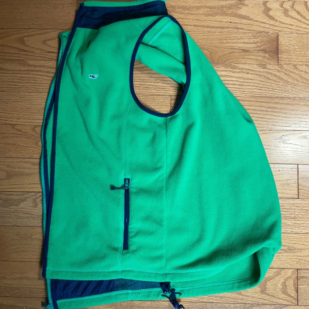 Vineyard vines fleece